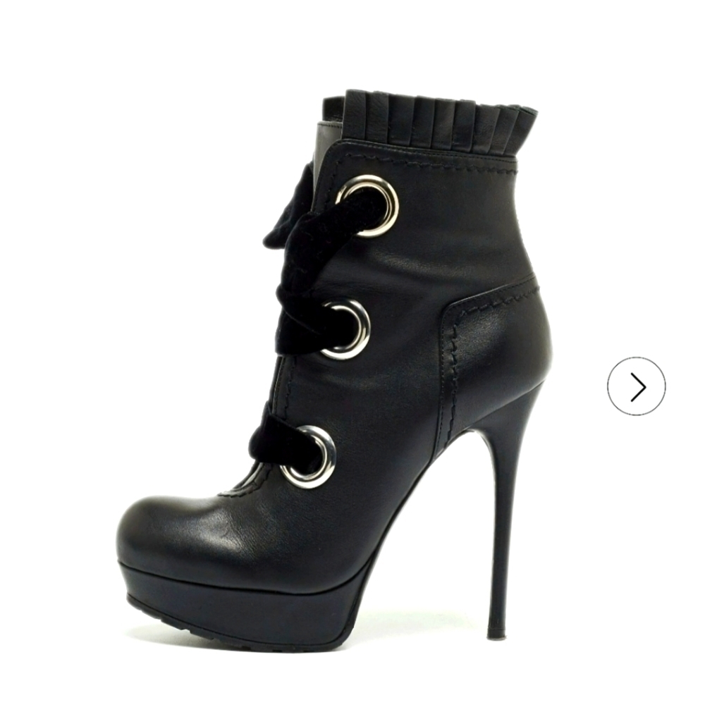Alexander McQueen | Lace-Up Platform Boots
